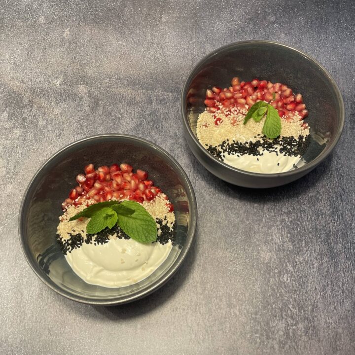 Tahini & Pomegranate Breakfast Bowl