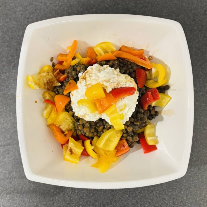 Lentil, Cottage Cheese and Bell Pepper Salad