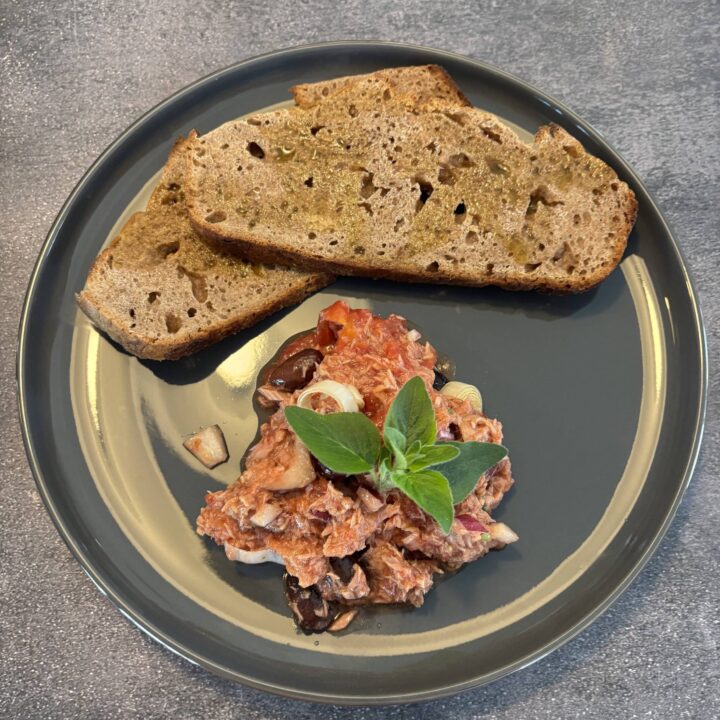 Italian Tuna & Tomato with Sourdough Bread