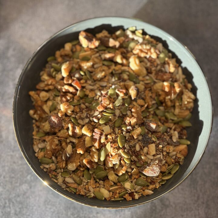 Low-Carb Granola Mix